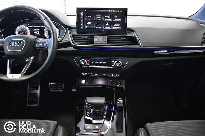 AUDI Q5 SPB 40 TDI quattro S tronic Identity Black